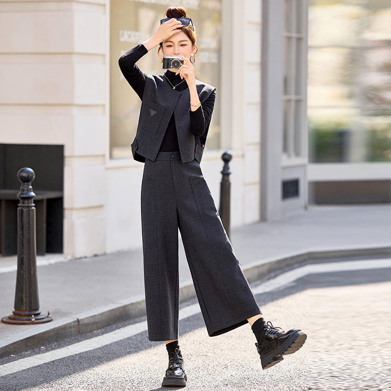 马甲三件套女套装春装2026新款今年流行爆款超火穿搭一整套阔腿裤