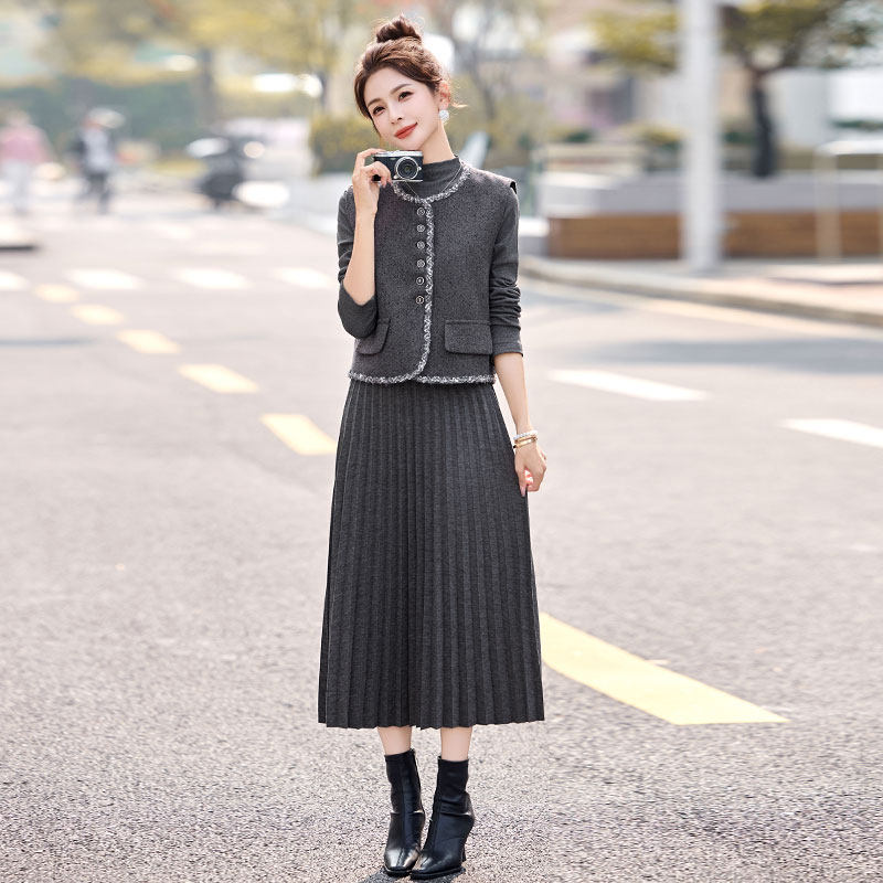 2026春季超火穿搭一整套马甲连衣裙气质韩版高级感百褶裙两件套装,女装/女士精品,连衣裙,淘宝优惠券,粉丝福利购,淘宝优惠卷