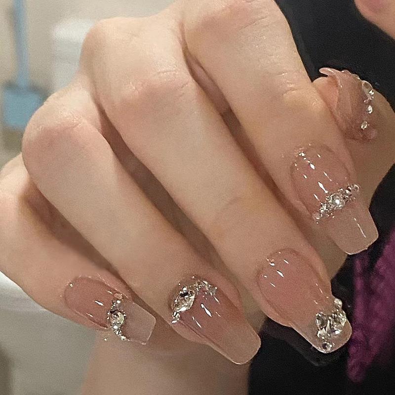 纯手工穿戴甲高级感碎钻美甲燕麦色秋冬款指甲贴爆闪贴片可拆卸