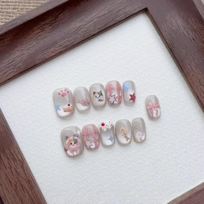 手工穿戴甲高级感卡通星星猫咪格纹蝴蝶结手绘美甲指甲贴片