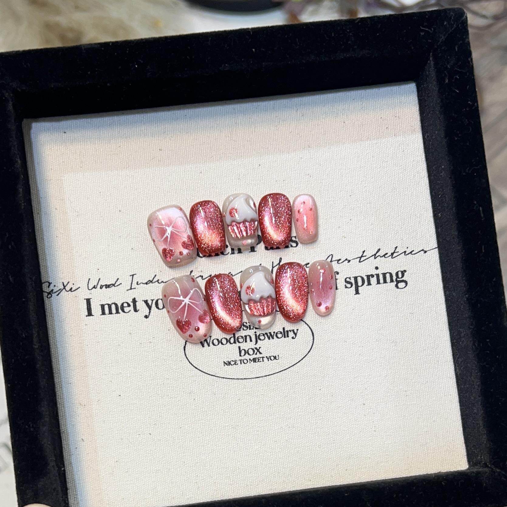 圣诞款穿戴甲片短款手工可爱粉色猫眼小蛋糕蝴蝶结爱心美甲可拆卸,收纳整理,指甲油收纳盒,淘宝优惠券,粉丝福利购,淘宝优惠卷