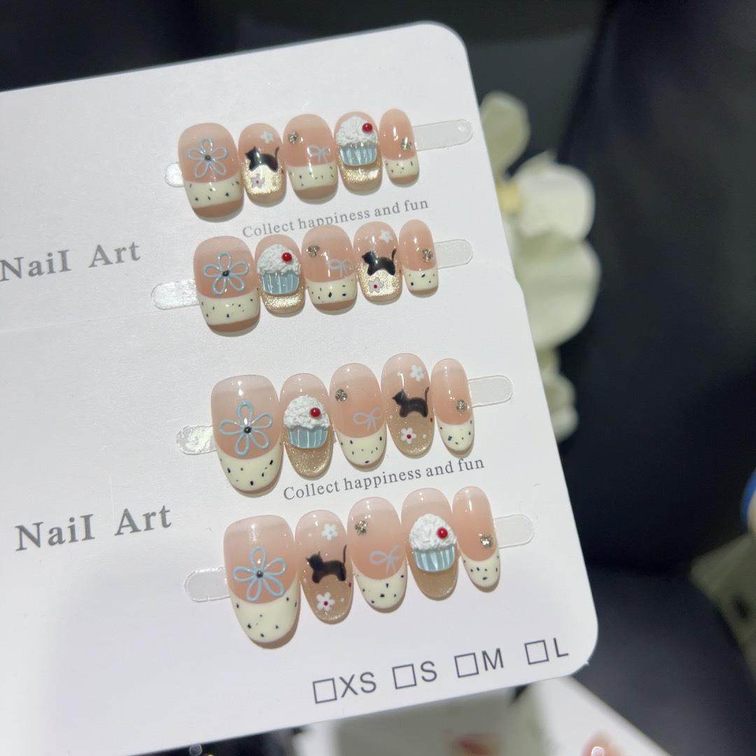 花猫冰淇淋夏季短款可爱卡通立体手捏蛋糕蝴蝶结纯手工穿戴甲贴片,收纳整理,指甲油收纳盒,淘宝优惠券,粉丝福利购,淘宝优惠卷