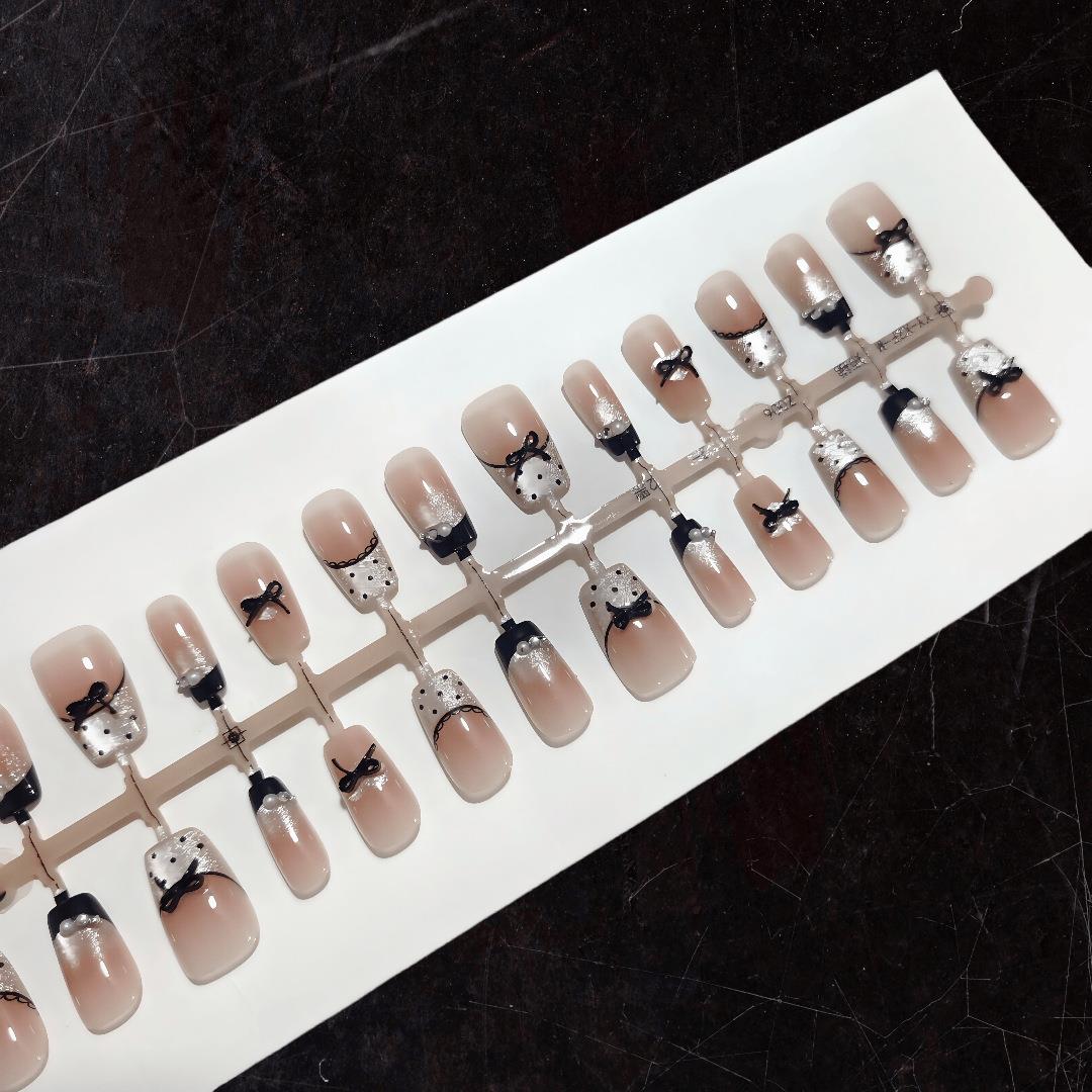 穿戴甲30片整条T042黑色萝莉短梯波点蝴蝶结腮红显白气质少女美甲