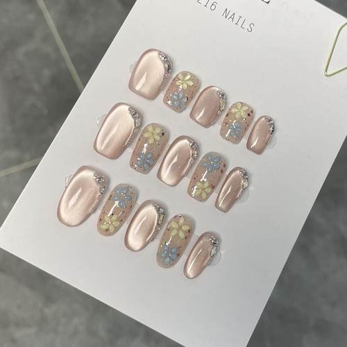 立体小花纯手工穿戴甲手绘花朵猫眼美甲高级感显白美甲成品