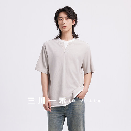 三川一禾男士假两件V领短袖T恤夏季百搭撞色复古拼接质感简约上衣