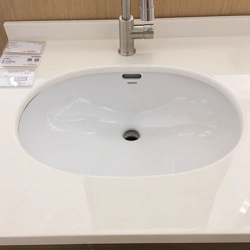 TOTO台下盆椭圆形洗脸盆智洁