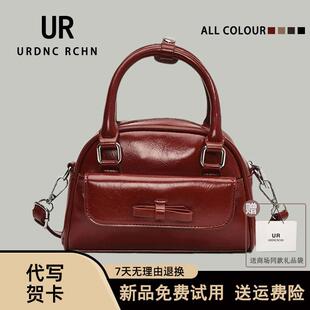 UR韩版小众斜跨包女2025手拎贝壳包波士顿保龄球个性蝴蝶结单肩包