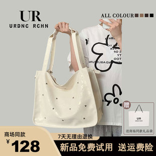 UR2024新款碎碎冰纹满天星波点一包多用单肩托特包斜挎腋下双肩包