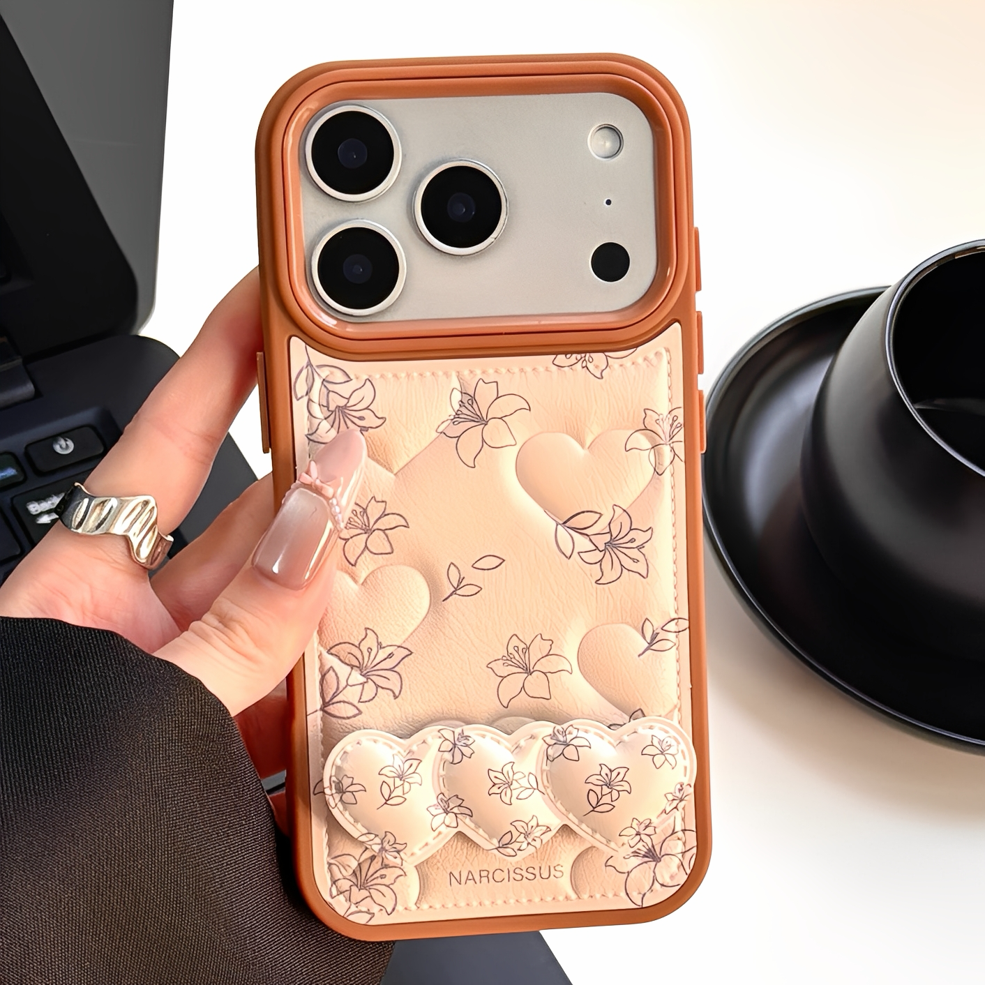 爱心皮纹素描花朵适用iphone16pro苹果17手机壳13秋冬15pro新款14proamx全包镜头防摔超好看 保护套女高级感