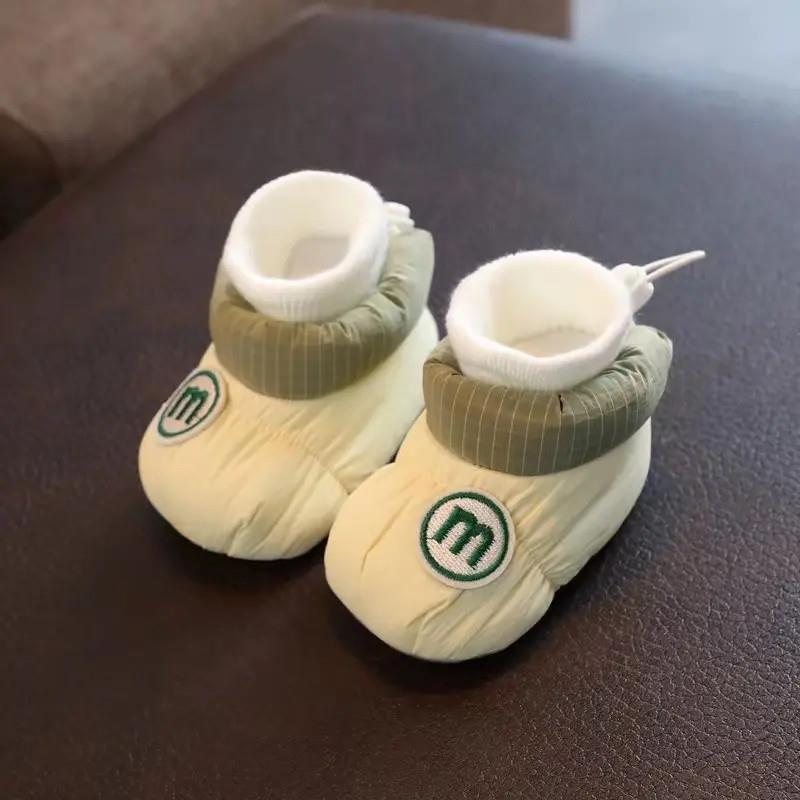 新生婴儿鞋子秋冬季软底鞋加绒0-3个月6到12男女宝宝不掉婴儿鞋子