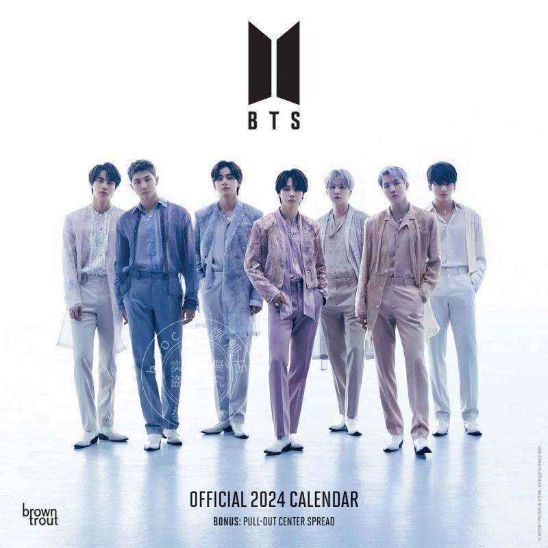 现货 BTS 防弹少年团 2024年挂历 英文原版 Bts 2024 12 X 24 Inch Monthly Square Wall Calendar