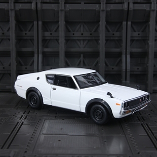 R合金汽车模型静态摆件收藏礼物送男生 24仿真日产尼桑天际线GT