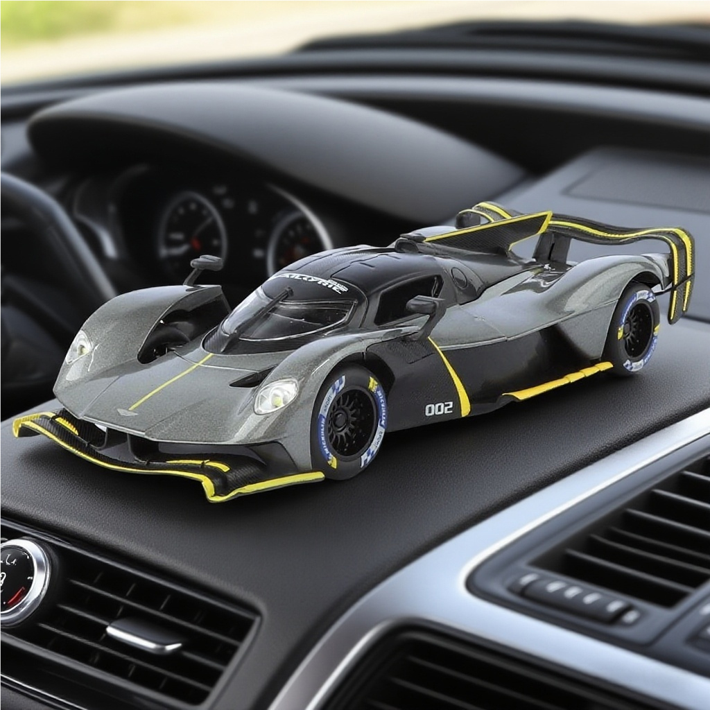 车载车内装饰品汽车摆件创意男女车上中控台高级感汽车模型礼物