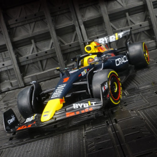 24仿真红牛车队RB19方程式 F1赛车合金模型静态汽车摆件送男朋友