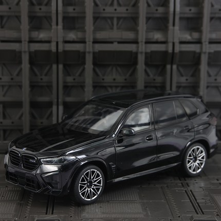 1:18仿真BMW X5M合金越野车模型宝马5系汽车摆件收藏送男朋友礼物