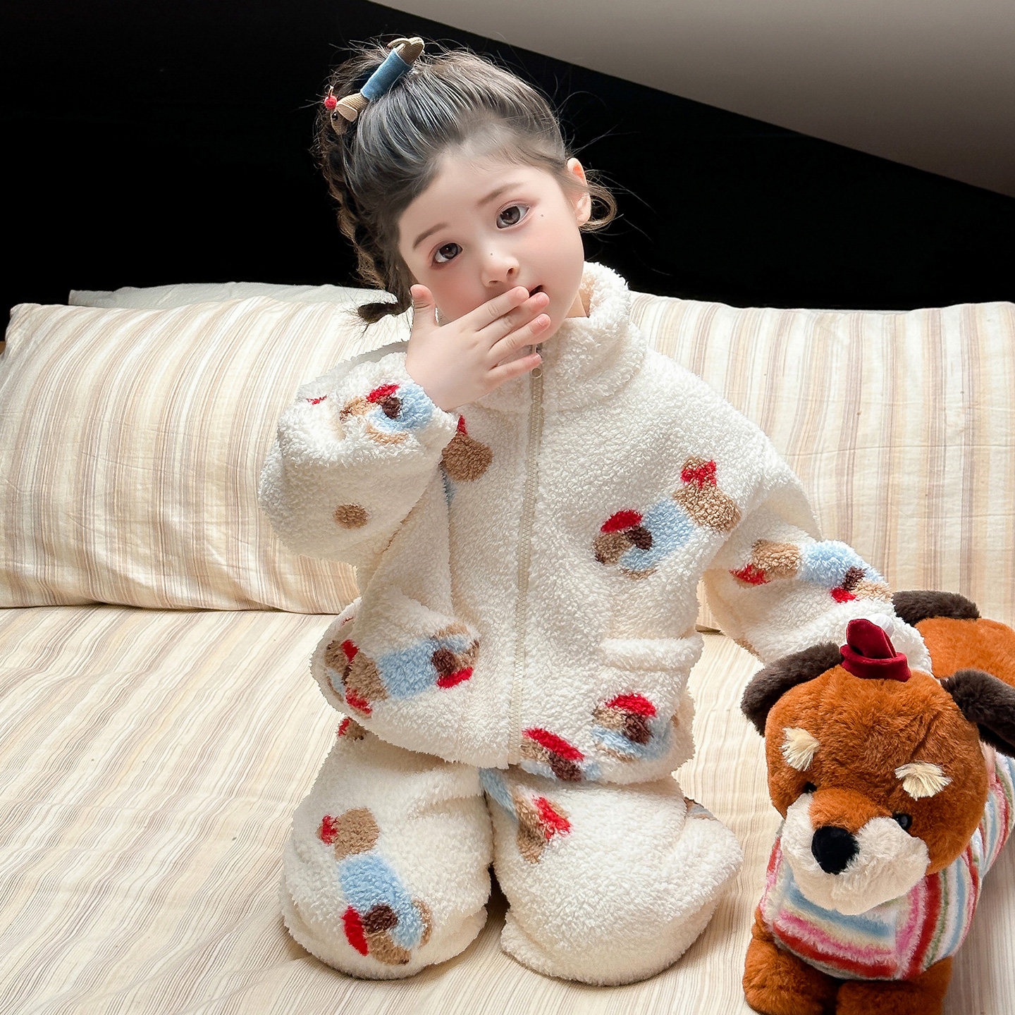 女童法兰绒保暖睡衣秋冬款2025新款儿童加绒家居服宝宝珊瑚绒套装,童装/婴儿装/亲子装,家居服套装,淘宝优惠券,粉丝福利购,淘宝优惠卷