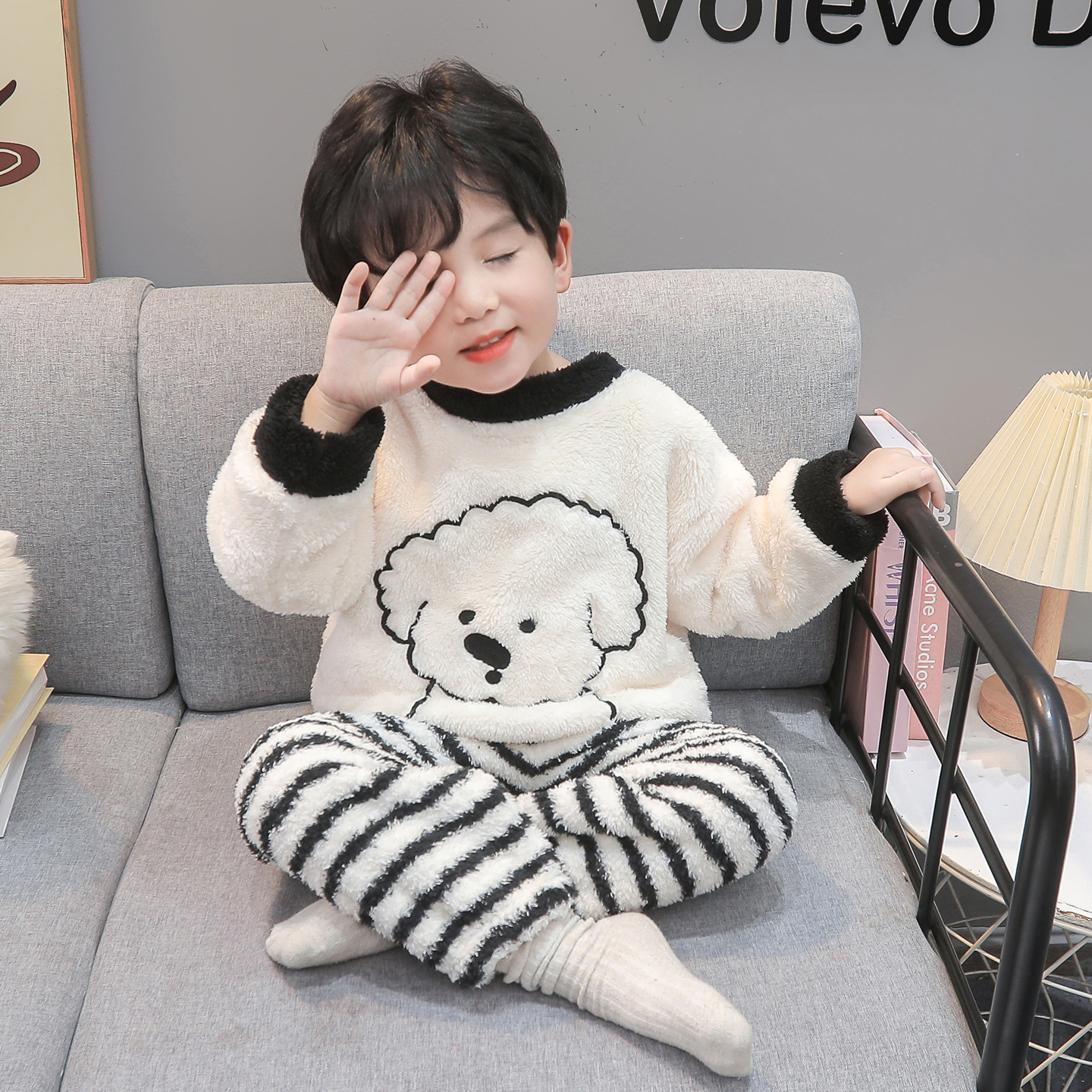 儿童睡衣男孩秋冬珊瑚绒家居服