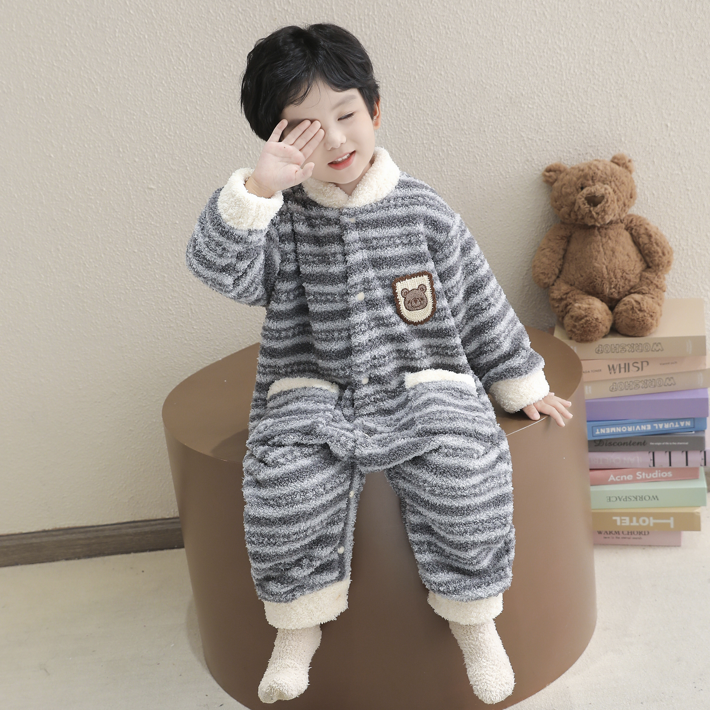 男童连体睡衣秋冬款条纹毛毛衣儿童珊瑚绒冬季防着凉宝宝连身睡袋