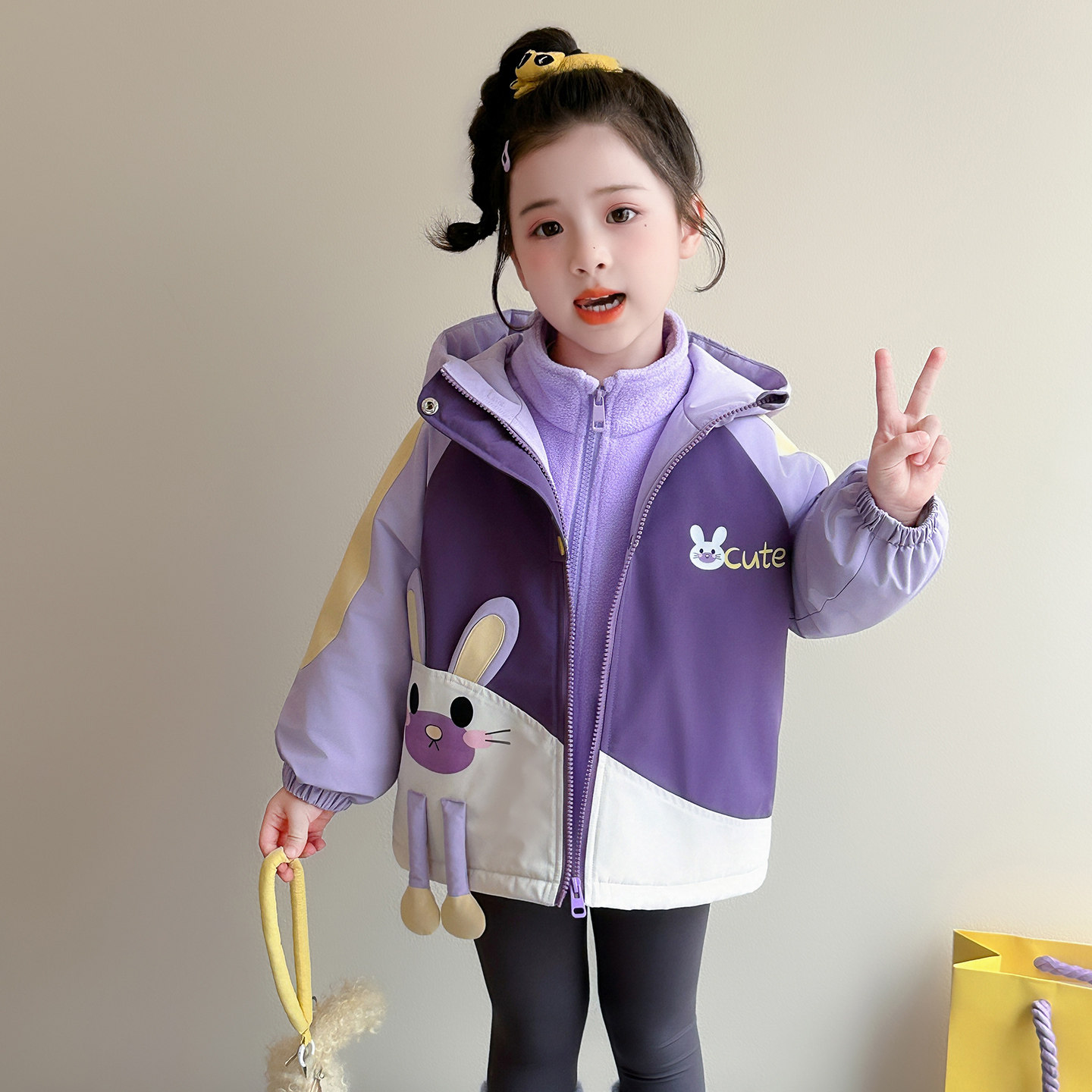 女小童小兔子冲锋衣外套秋冬款儿童可拆卸三合一夹棉冬装两件套潮