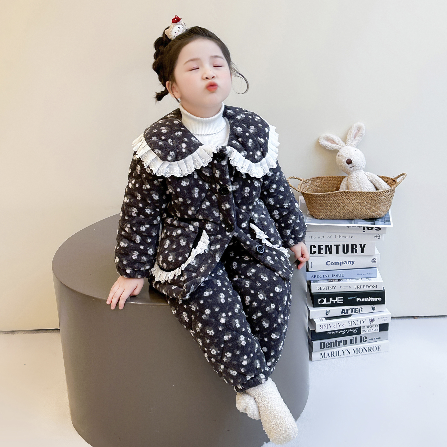 女童三层夹棉睡衣秋冬款