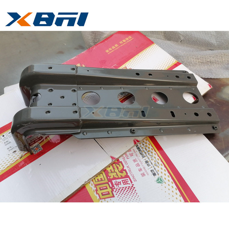 重汽汕德卡豪沃TX7后翼子板支架