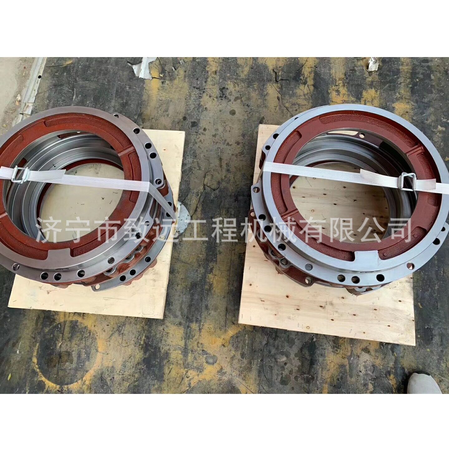 山推SD22推土机齿轮毂大齿圈图片