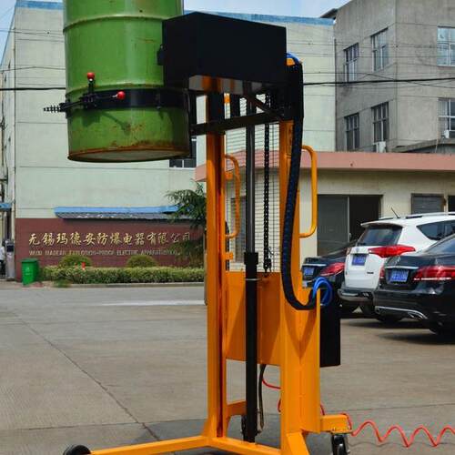 辉派工业气动油桶翻转车DA500载重500kg油桶翻转