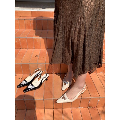 简约小猫跟辣妹Y2K高智风凉鞋