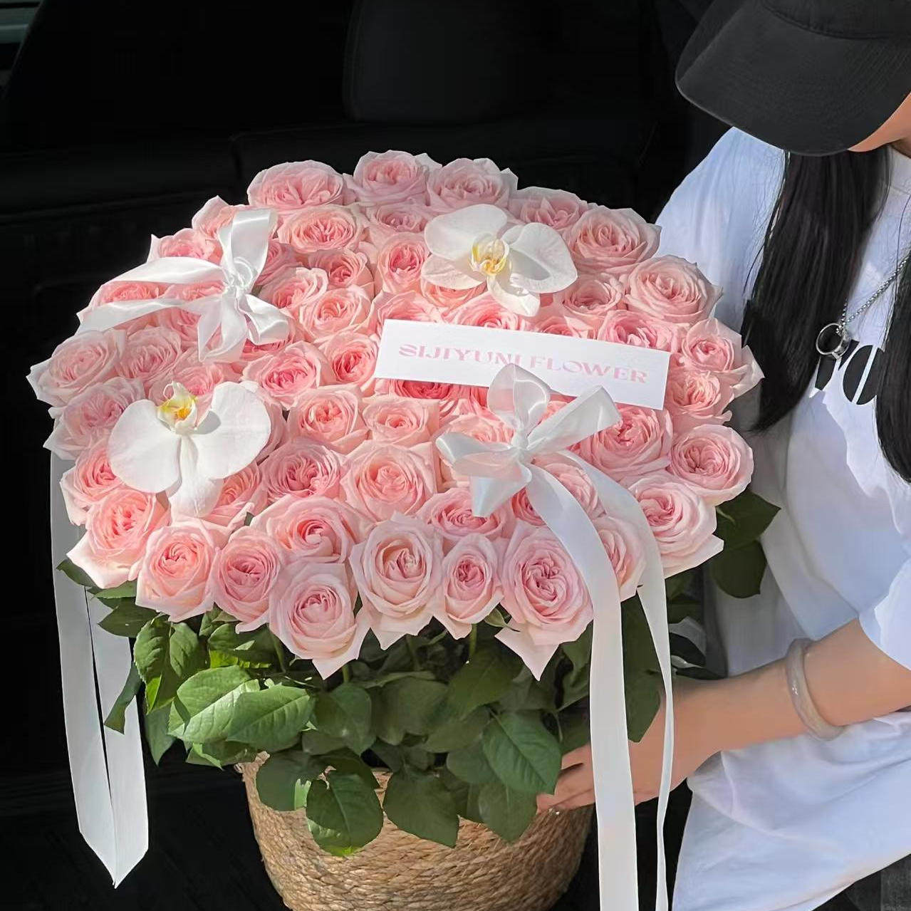 全国抱抱桶草编花篮鲜花速递同城送女友花束上海北京深圳生日配店