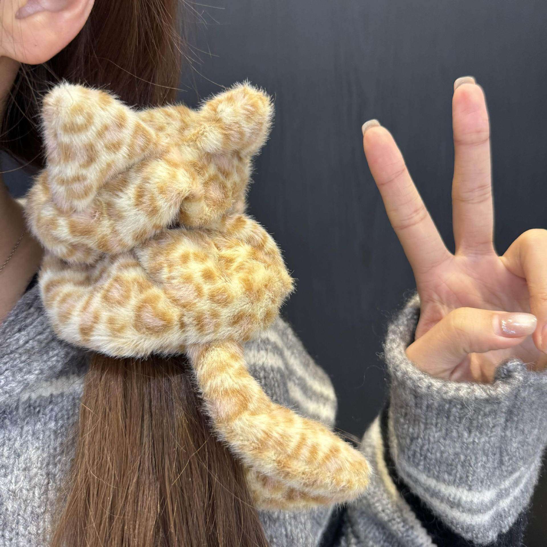 独特漂亮大肠发圈猫咪发圈高级感豹纹女生秋冬毛绒发圈2026正流行,家庭/个人清洁工具,发圈/发网,淘宝优惠券,粉丝福利购,淘宝优惠卷
