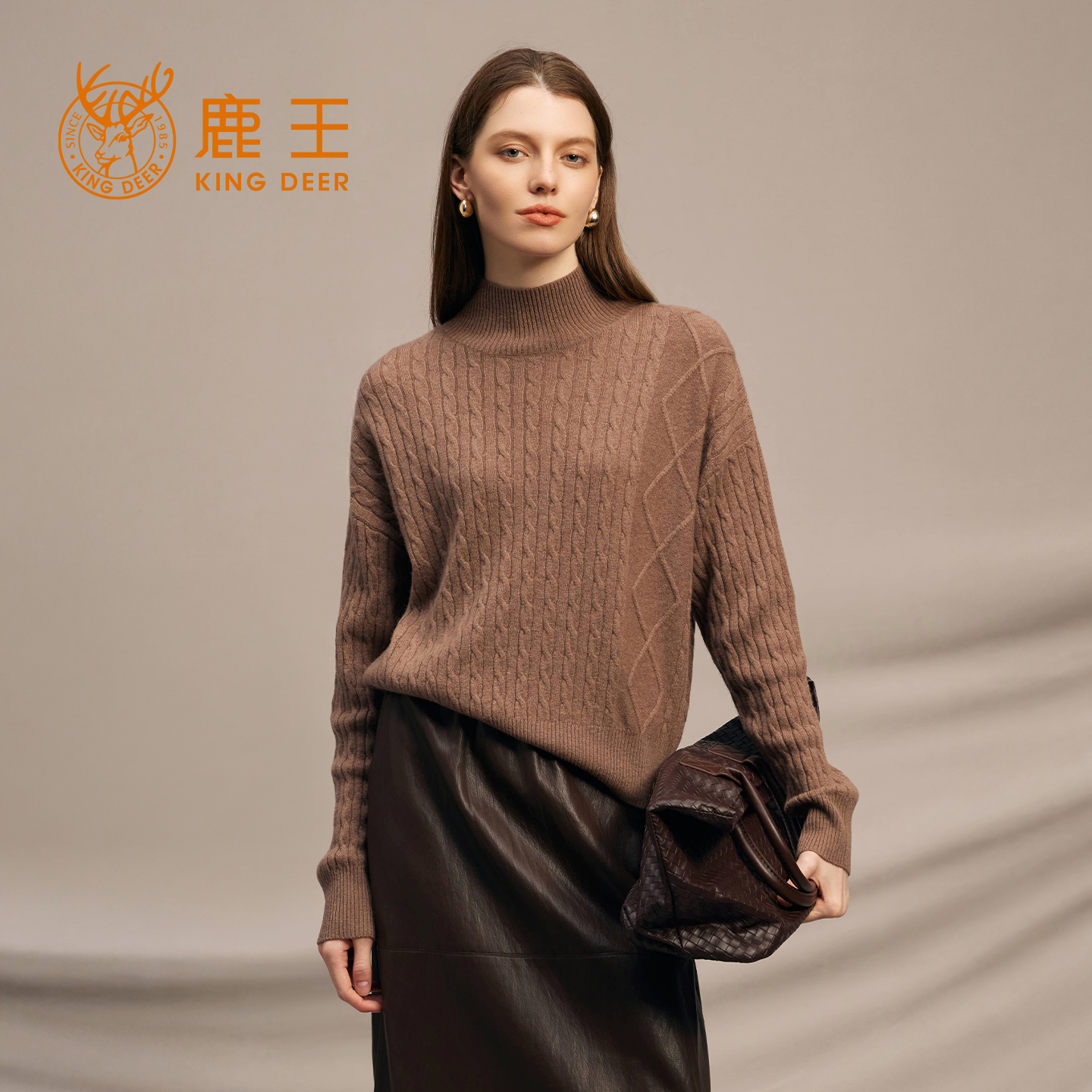 鹿王100%山羊绒衫女半高领纯色针织衫毛衣内搭保暖打底25年秋冬新