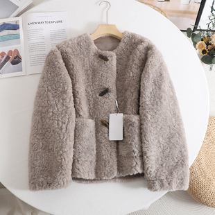 袖 皮毛一体环保皮草短外套 复古牛角扣羊羔毛上衣女2025秋冬新款