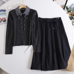 诗系灰色甜美套装女学院风假两件格纹拼接针织衫腰带百褶裙两件套