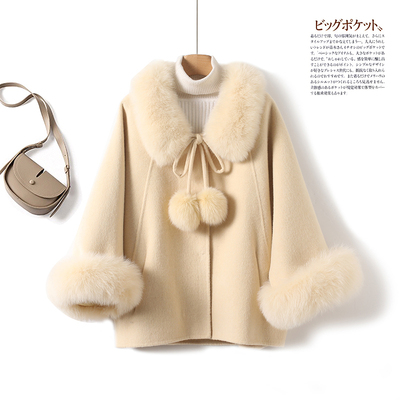 一眼显贵轻奢大毛领双面呢