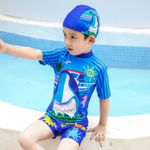 2023新款 带泳帽 儿童泳衣男童连体速干中童男孩卡通宝宝防晒游泳装