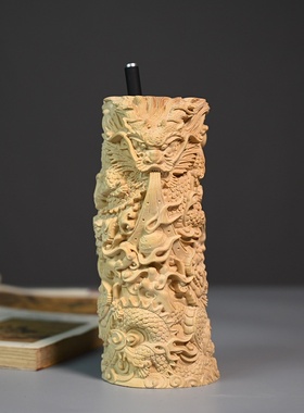 小叶黄杨木雕刻龙笔筒办公文房用品实木中式家居雕刻工艺品摆件