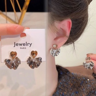 欧美时尚 金属感扭曲扇叶耳钉轻奢气质小众锆石耳环女潮流百搭