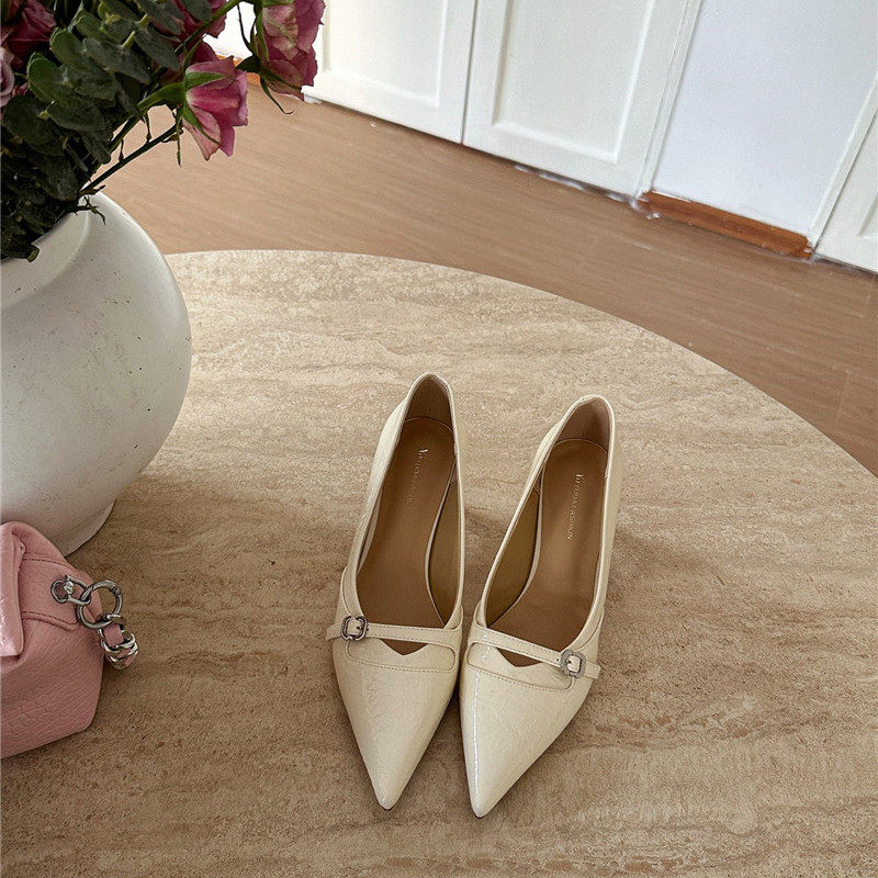 法式温柔风尖头细跟单鞋女2026春季新款一字扣浅口高跟鞋气质通勤,女鞋,浅口单鞋,淘宝优惠券,粉丝福利购,淘宝优惠卷