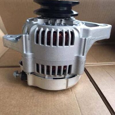 五十铃3LB1发电机五十铃8970489681发电机电装100211-4710发电机