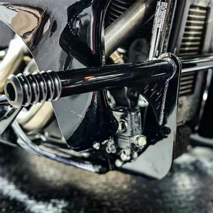 哈雷软尾路威ST街霸标准改装发动机保险杠一字杠后护杠黑色Black3