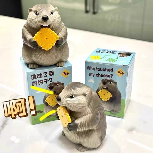 尖叫土拨鼠发声玩具抢饼干大叫创意整蛊玩具打工人解压嘴替小摆件