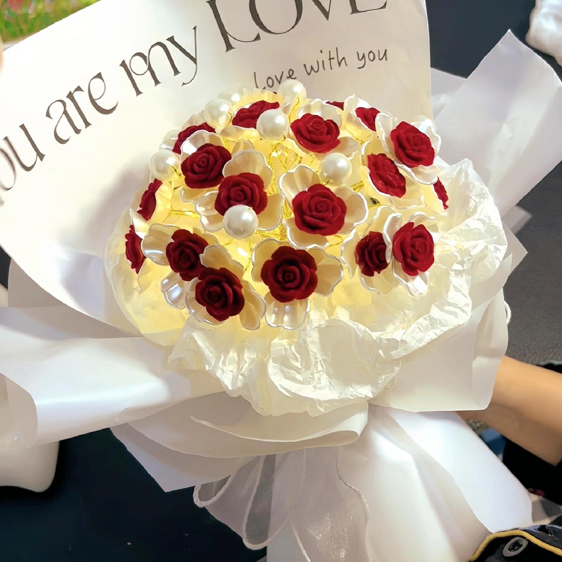 DIY红丝绒玫瑰花束永不凋零的爱