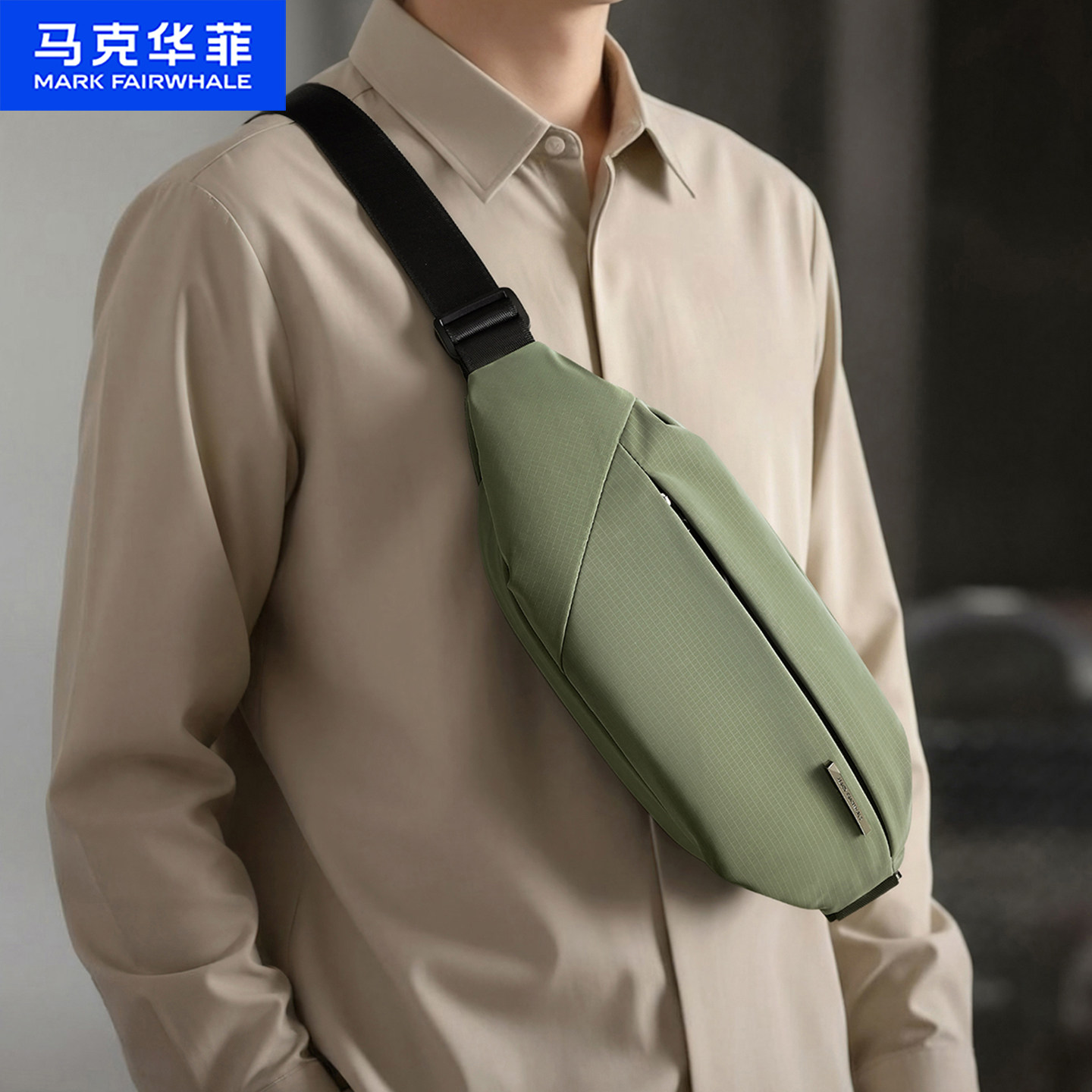 马克华菲夏季小胸包男运动手机包户外斜挎小包时尚百搭休闲单肩包