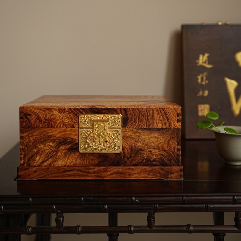 高货海南黄花梨老料首饰盒红木独板立体水波纹状元盒百宝收纳盒