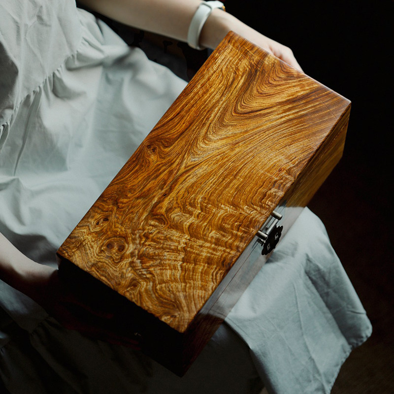 海南黄花梨饰品盒高档中式红木首饰盒文玩珠宝收藏盒全独板榫卯