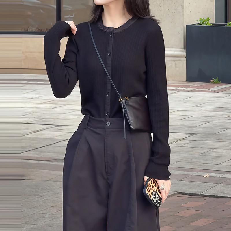 JOYIASS秋季时尚简约针织上衣设计感气质圆领开衫百搭宽松长袖小