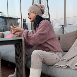 2641 软黄金百百羊绒花纱色空气感软糯圆领毛衫 多多还是多多