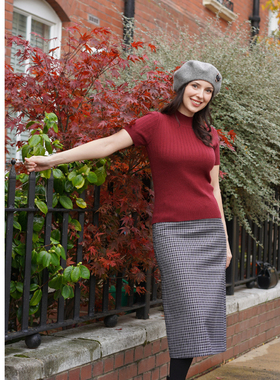 MP英伦复古极简风半高领短袖针织衫女酒红色修身显瘦百搭上衣早春