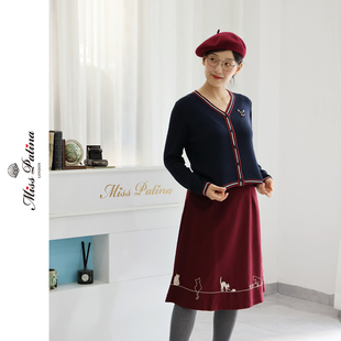 MP英伦复古 经典学院风绅士猫针织衫+猫咪刺绣酒红A字半裙套装