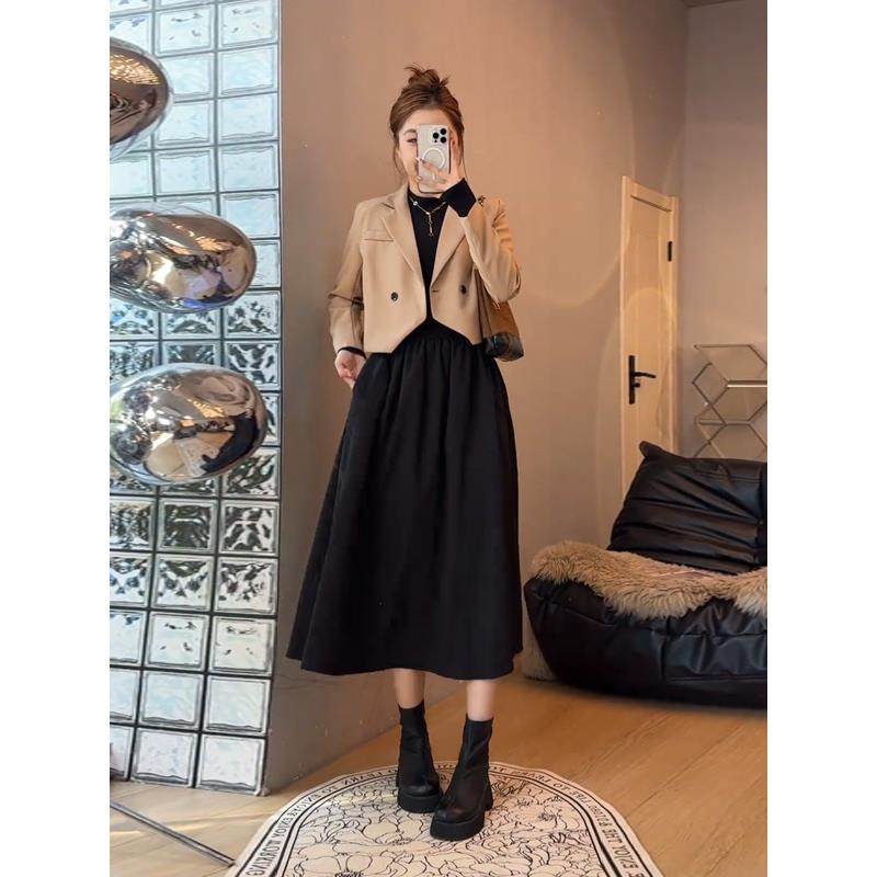 ROUMIKL今年流行漂亮套装裙秋季新款高级感西装短外套赫本风连衣